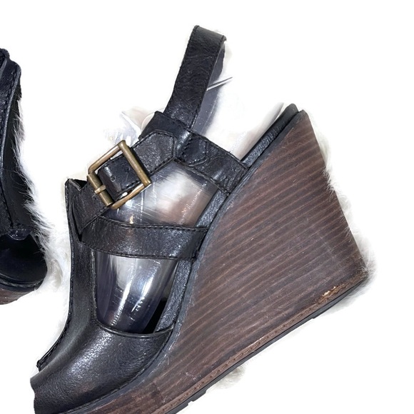 Timberland Earthkeepers Black Danforth Wedge Sandals - Picture 4 of 10